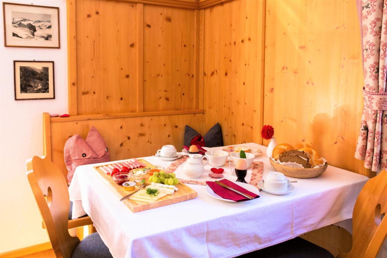Pension Schneider Neustift im Stubaital Eksteriør billede